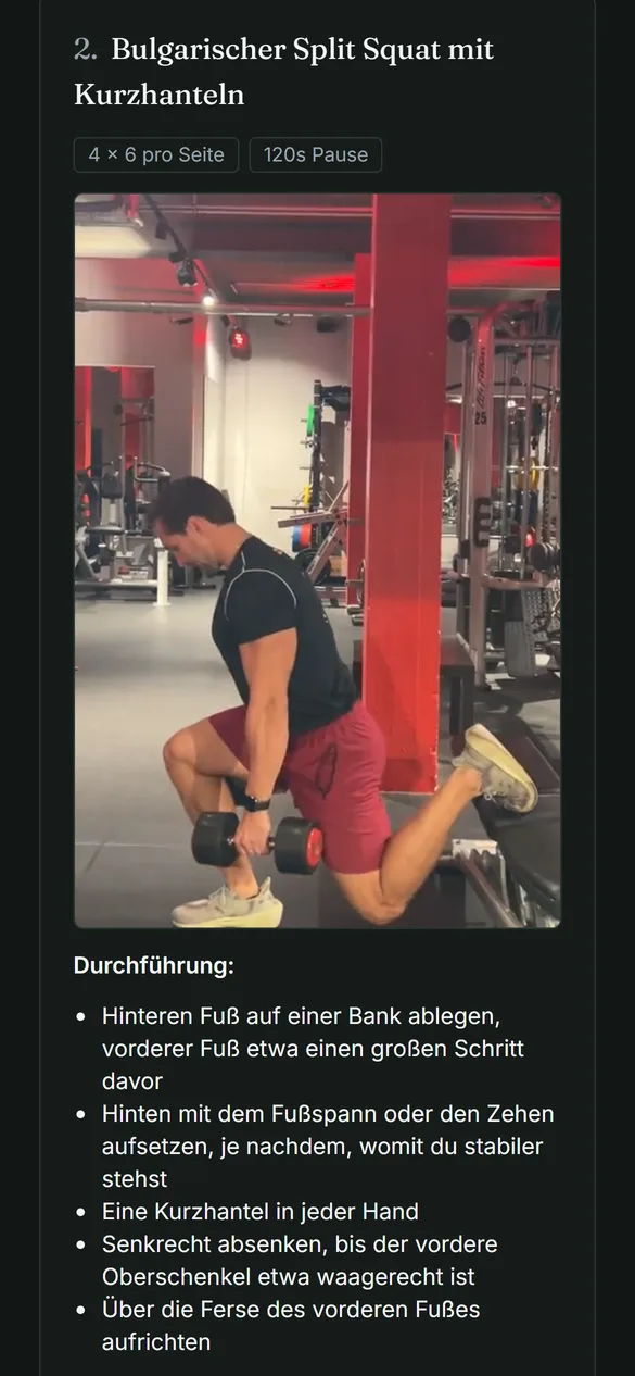 Workout „Einbeinige Maximalkraft“: Bulgarischer Split Squat mit Kurzhanteln, Video und Anleitung.